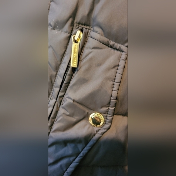 $350 Women's Michael Kors Gunmetal Gray Full Length Puffer Faux Fur Lined Hood M - Picture 4 of 11